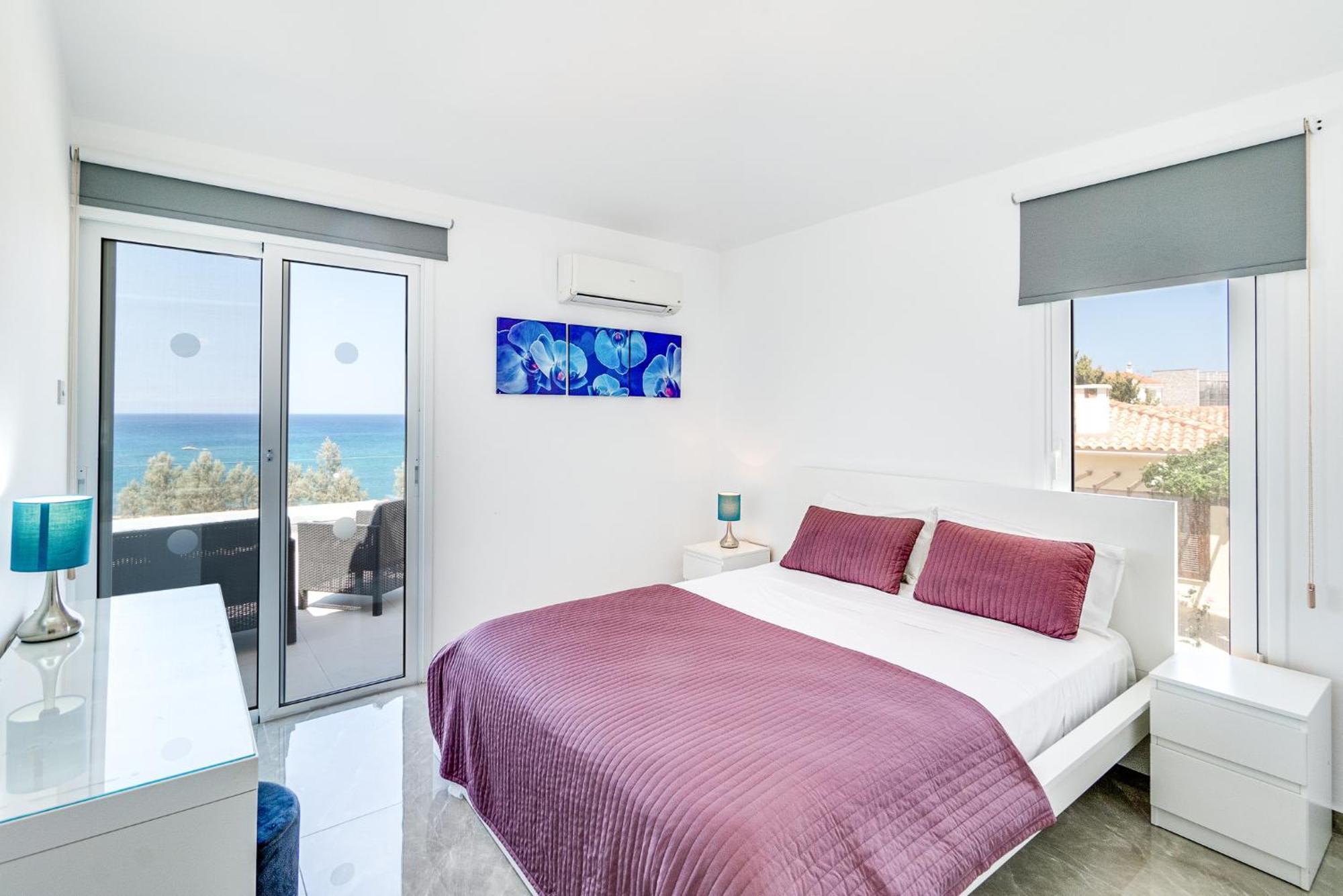 Beach Front Aqua Marina By Ezoria Villas Paralímni Extérieur photo